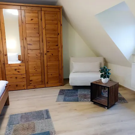 Maisonette - Stuth Barth